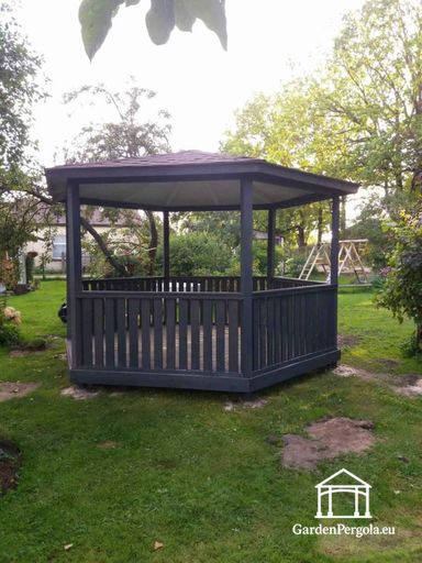 Seks-sidet Træpavillon — Hyggelig Havepavillon med Gulv og Overdækket Tag