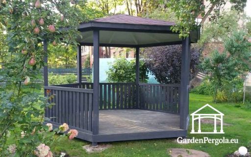Seks-sidet Træpavillon — Hyggelig Havepavillon med Gulv og Overdækket Tag - garden gazebo pergola