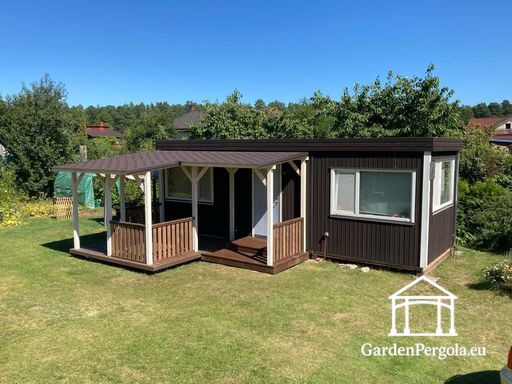 Hus-tilknyttet naturlig træveranda med overdækket tag - garden gazebo pergola